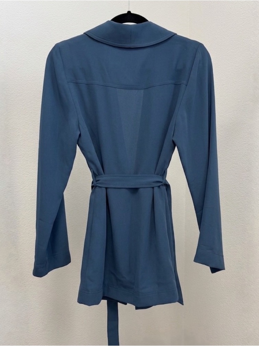Aritzia Babaton Kahlo Mid-Length Belted Blazer Jacket Blue Teal NWT Size S - Picture 6 of 15